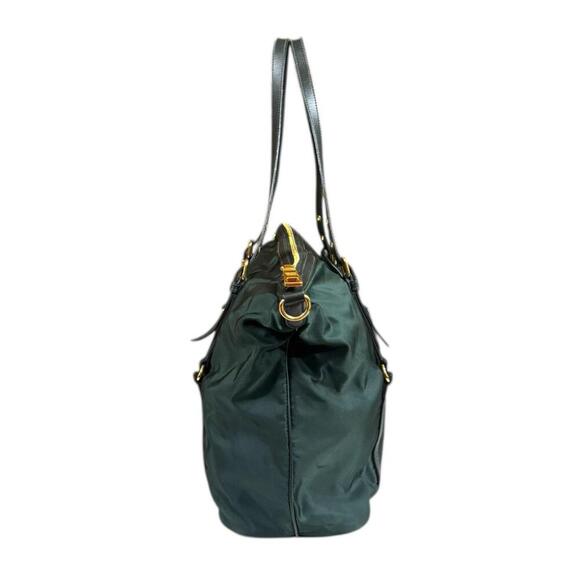 PRADA Green Shoulder Bag - Picture 4 of 16